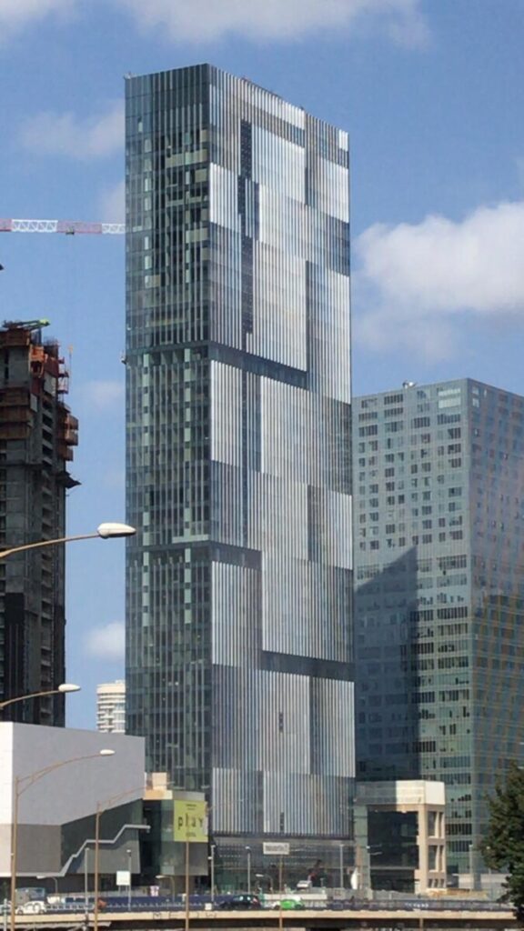 Azrieli Town Receives Best Tall Building Middle East & Africa and LEED Platinum for O&M